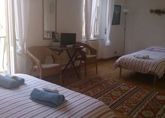 I Ghiri Bed & Breakfast 4*